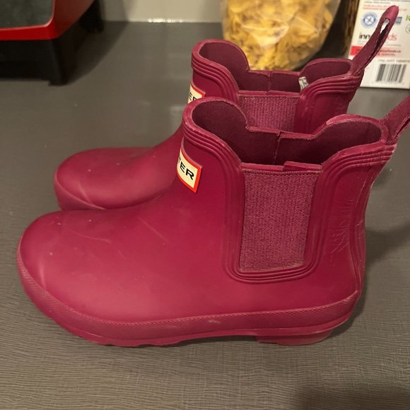 Hunter Original Chelsea Boot in Pink - Picture 2 of 3